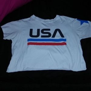 Cute crop top only worn once.